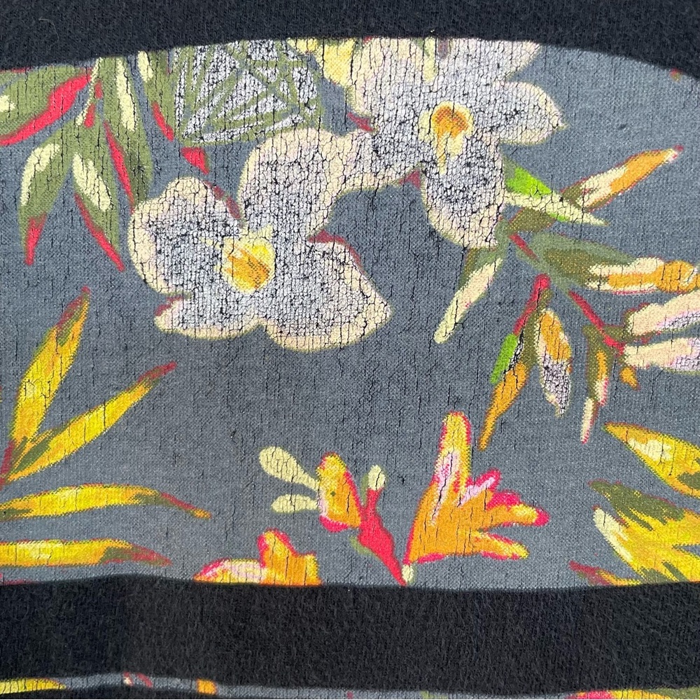 Star Wars Tropical Stormtrooper Floral Print Short Sleeve T-Shirt Medium - Picture 9 of 9